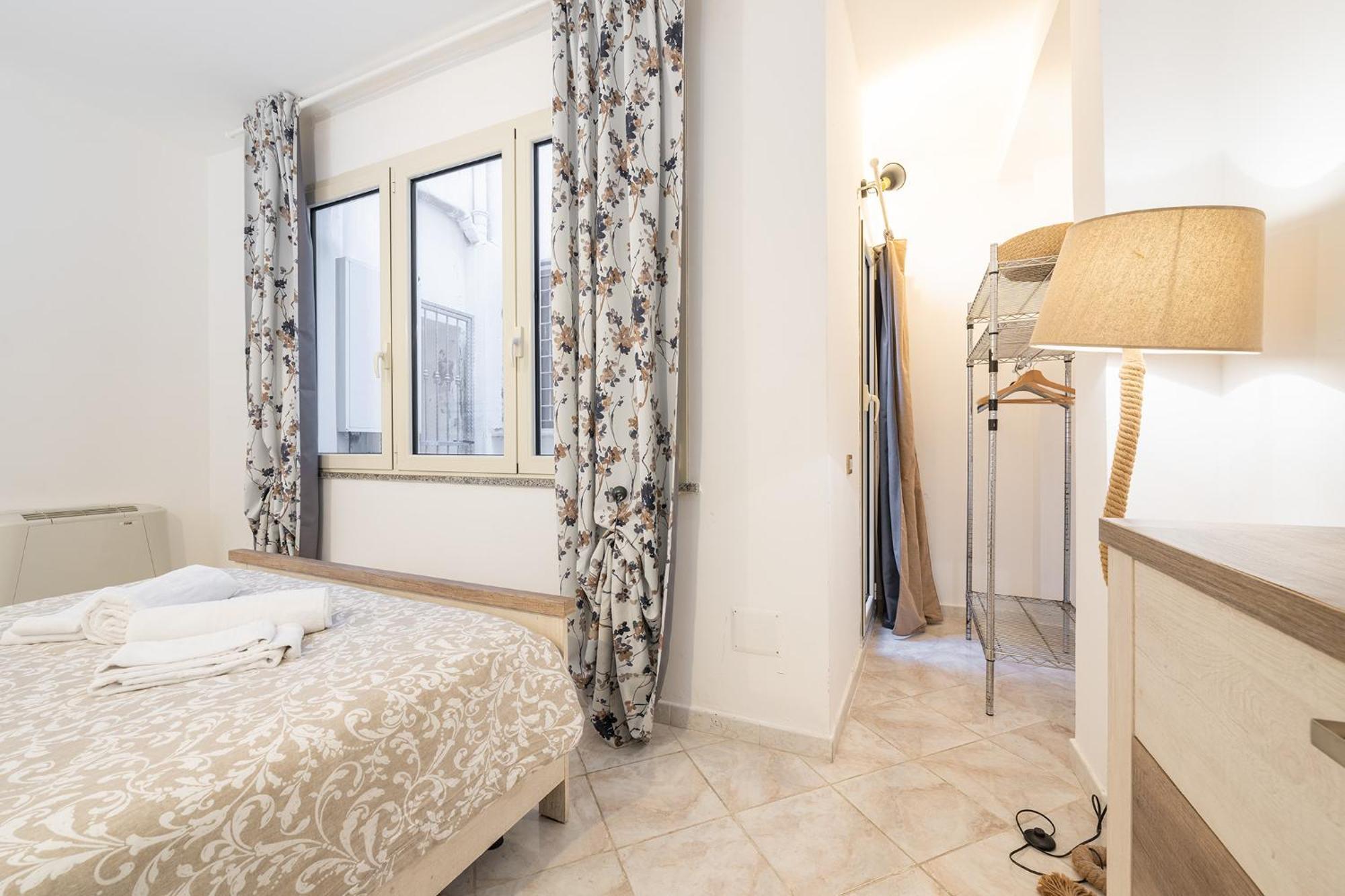 Arquer43 - Cagliari Old Town - Appartamento 1 Camera Da Letto - 4 Persone Luaran gambar